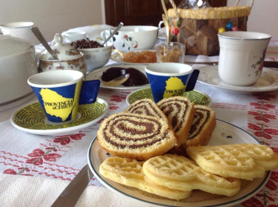 B&B "Za' Vittoria"#Lagodibomba 外观 照片